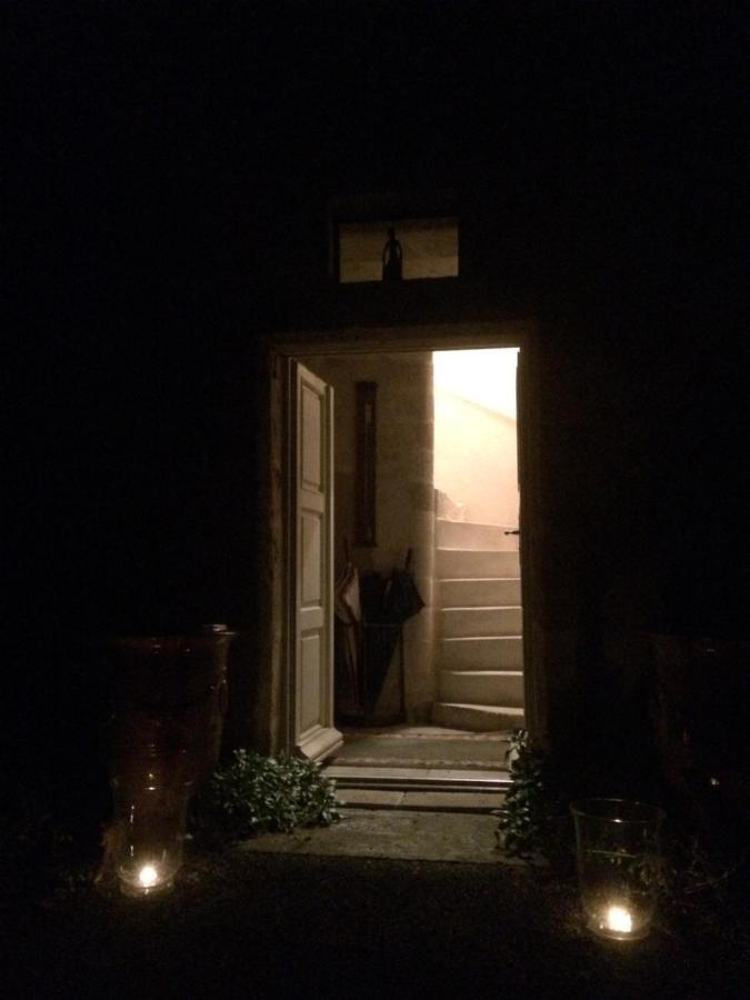 Logis De La Touche Bed & Breakfast Saint-Hilaire-des-Loges Dış mekan fotoğraf